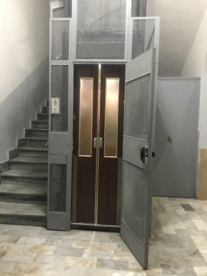 나폴리 Fc Relais B&B 외부 사진