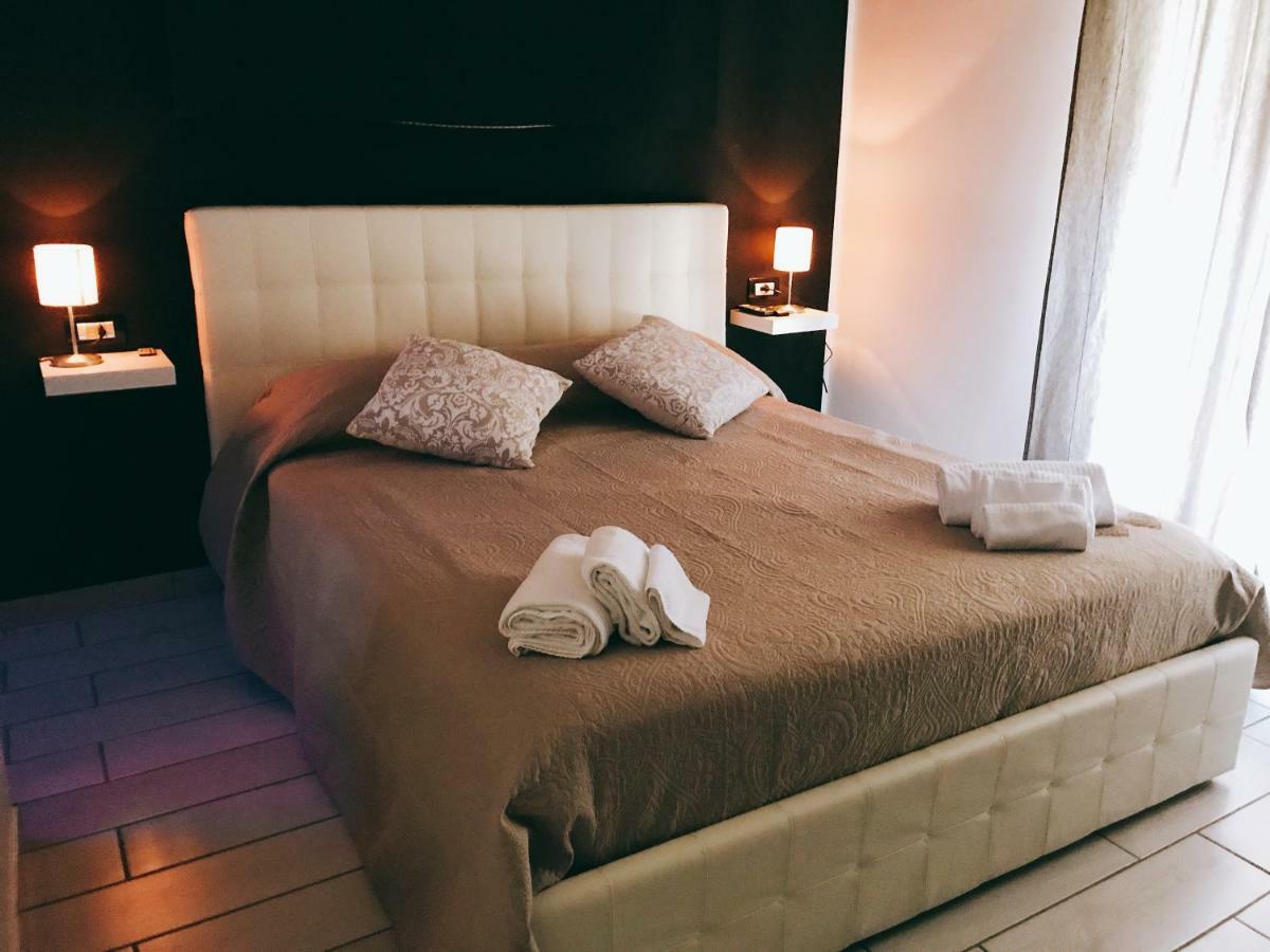 나폴리 Fc Relais B&B 외부 사진