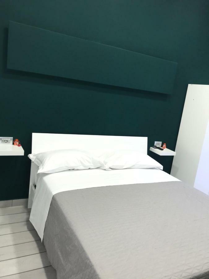 나폴리 Fc Relais B&B 외부 사진