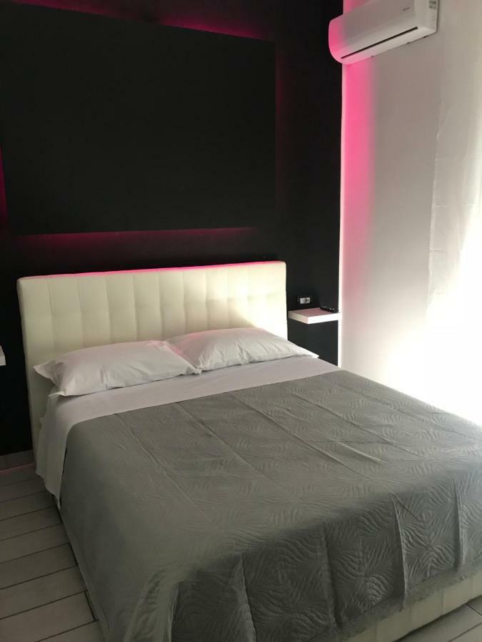 나폴리 Fc Relais B&B 외부 사진